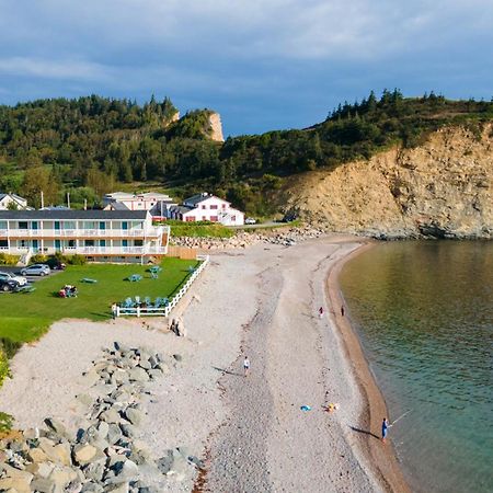 Hotel Les Trois Soeurs Персе Екстериор снимка