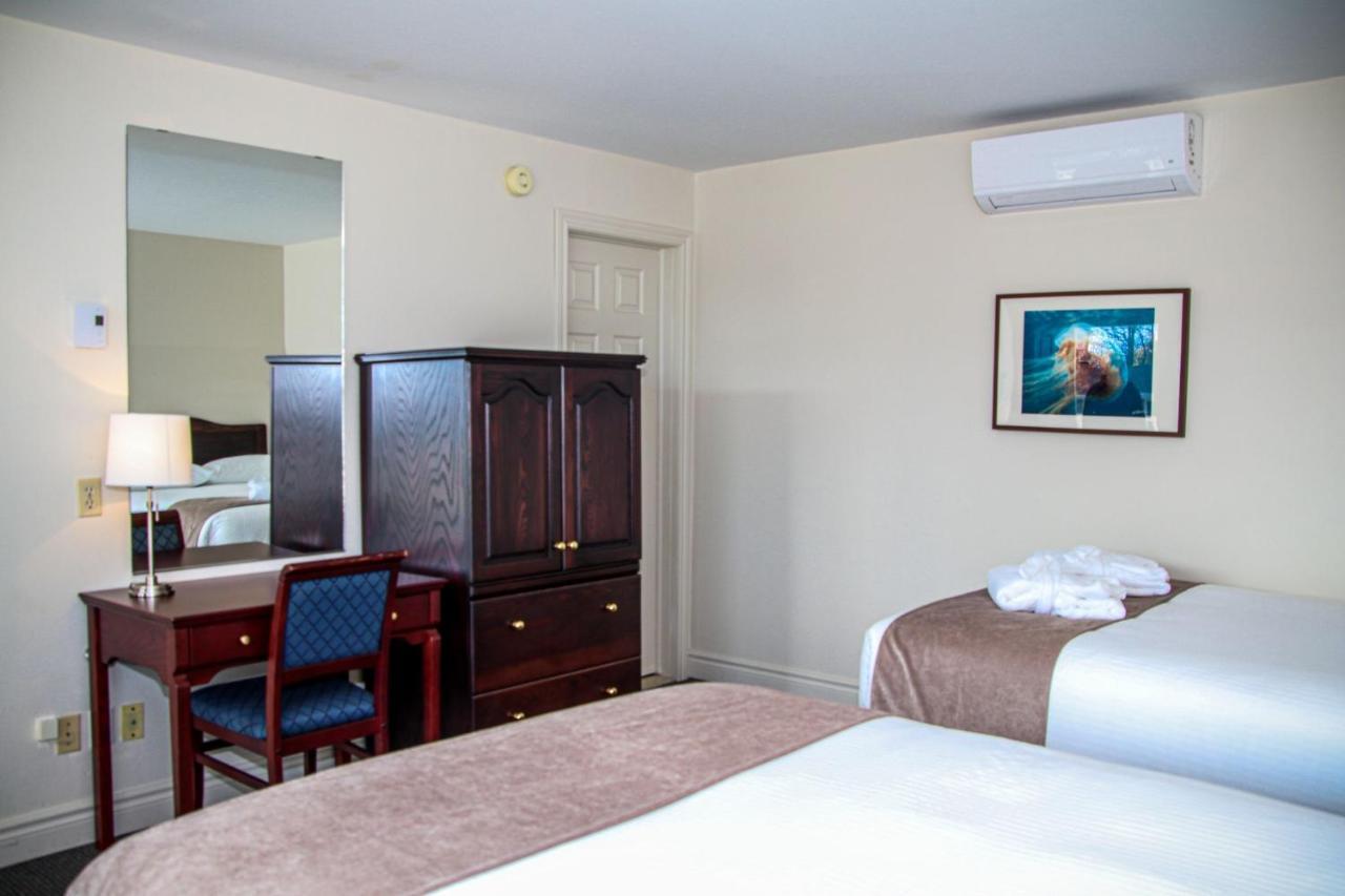 Hotel Les Trois Soeurs Персе Екстериор снимка
